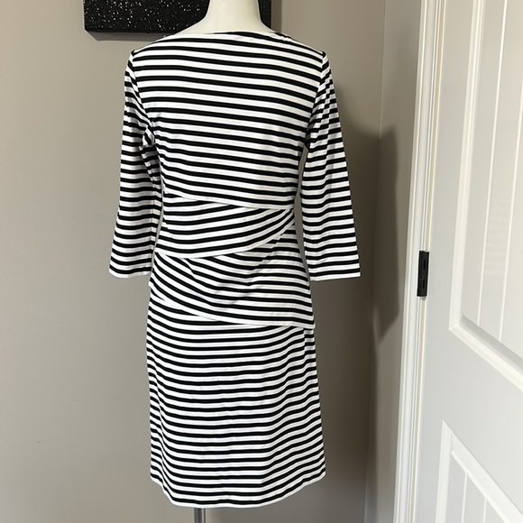 J McLaughlin Dress Nicola Sleeve Layered Catalina Cloth Black White Stripe M - Picture 6 of 9